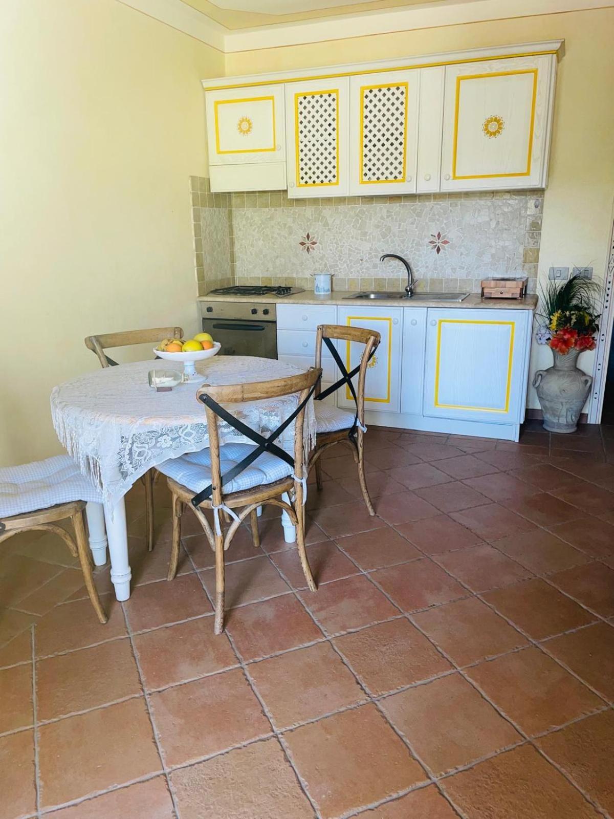 Appartamento Le Querce Vaccileddi Bagian luar foto